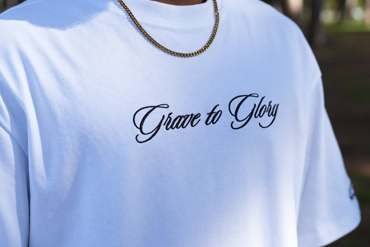 WHITE GRAVE TO GLORY BOXY T-SHIRT