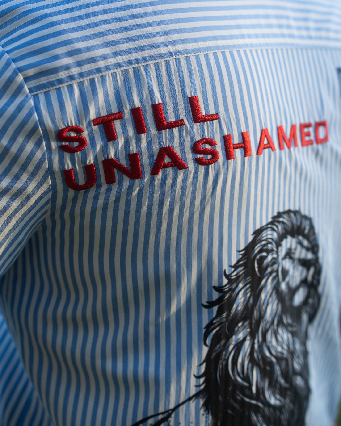 LION OF JUDAH ZIP UP